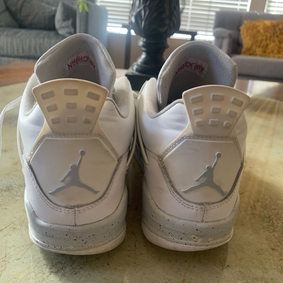 Jordan 4 Oreo - Picture 3 of 9